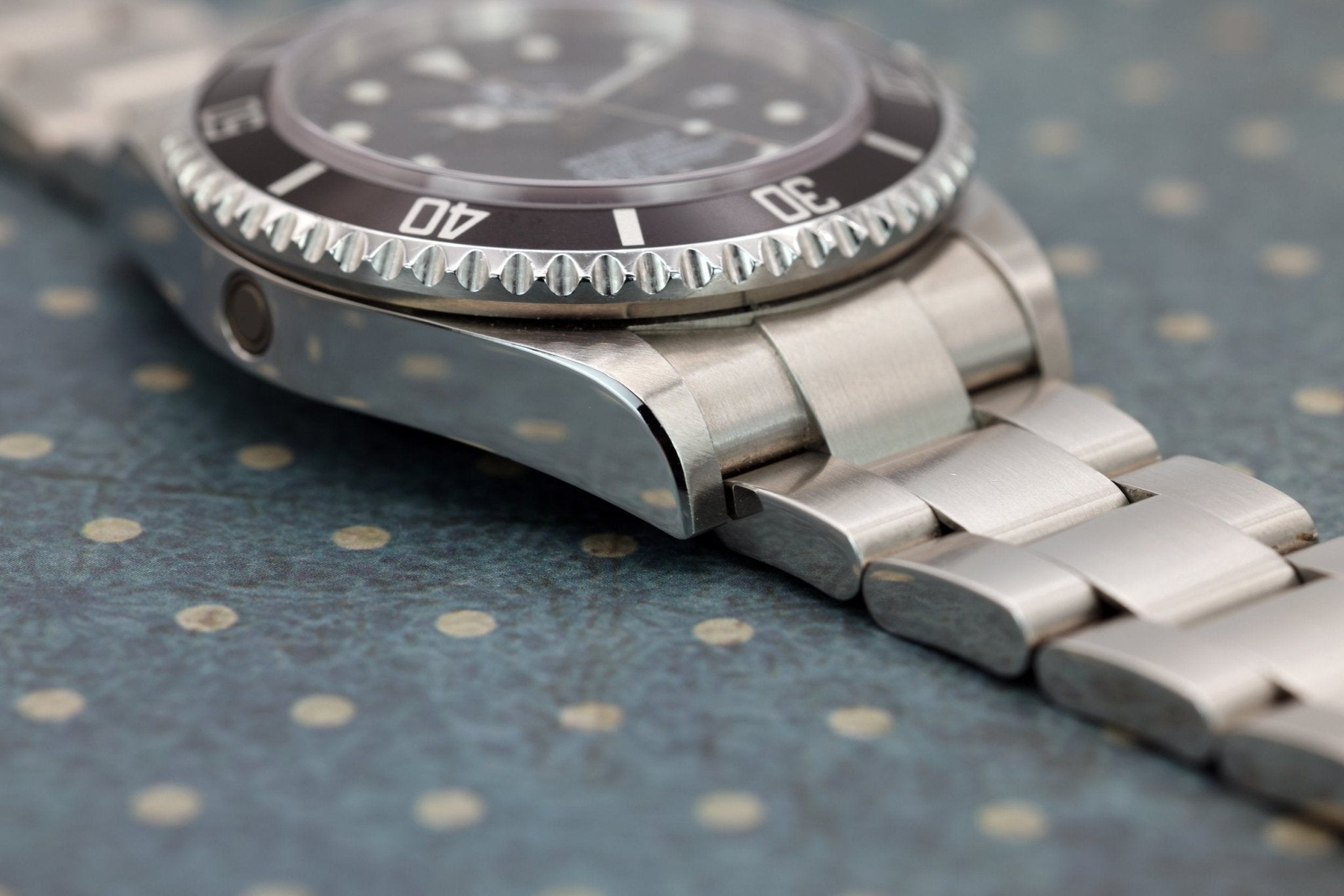 2006 Rolex Sea-Dweller Ref. 16600 | Box and Papers - Sierra Time Co
