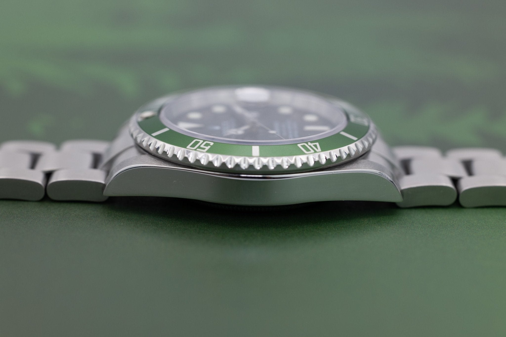 2006 Rolex Submariner Date Ref. 16610LV Kermit | 2026 RSC Service | Box and Papers - Sierra Time Co