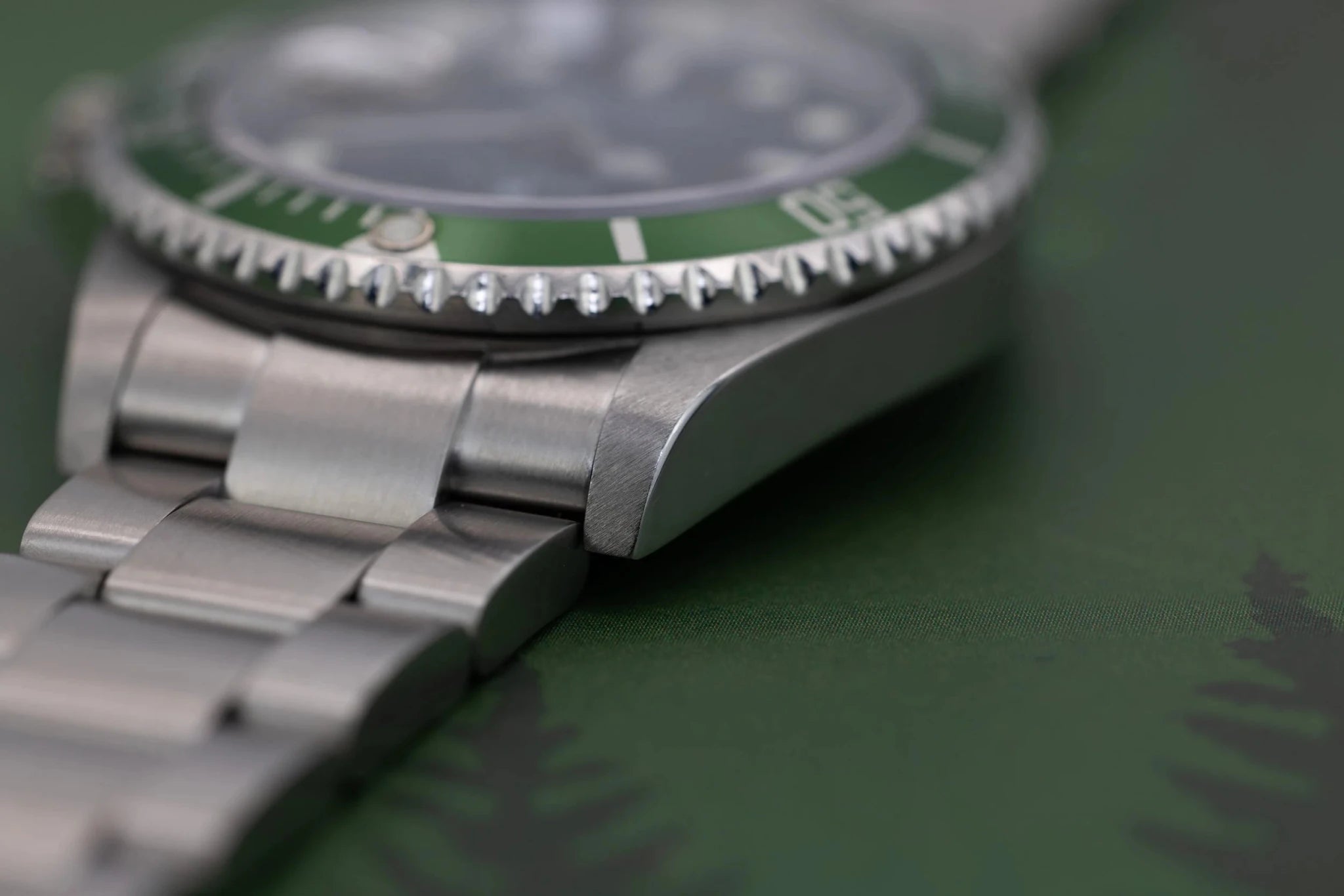 2006 Rolex Submariner Date Ref. 16610LV Kermit | 2026 RSC Service | Box and Papers - Sierra Time Co
