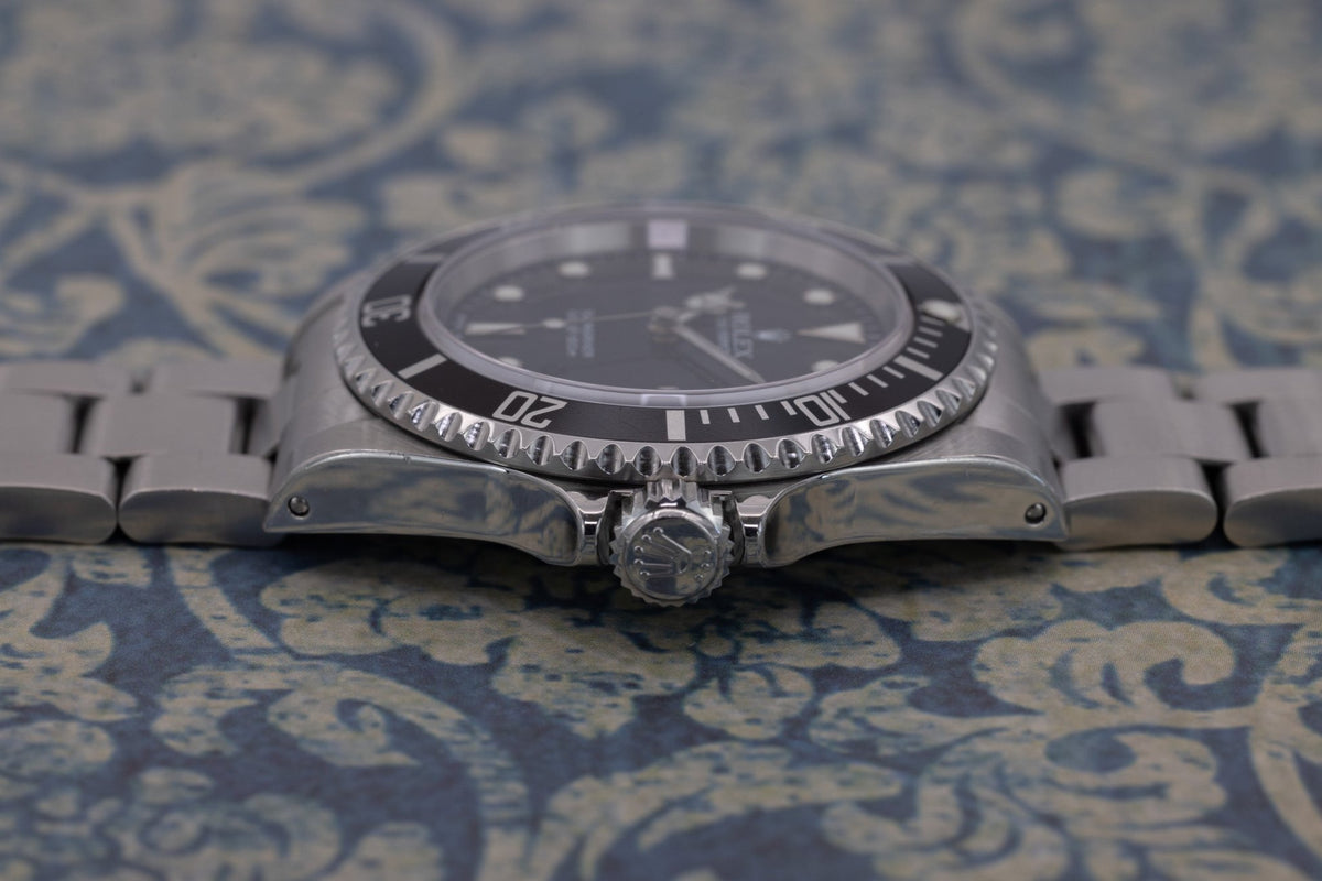 2006 Rolex Submariner Ref. 14060m | 2-Liner | Box and Papers - Sierra Time Co