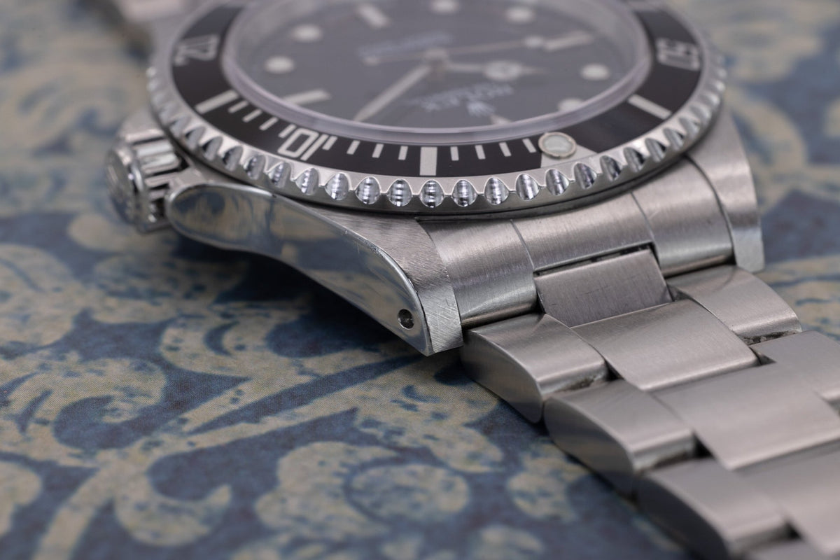 2006 Rolex Submariner Ref. 14060m | 2-Liner | Box and Papers - Sierra Time Co
