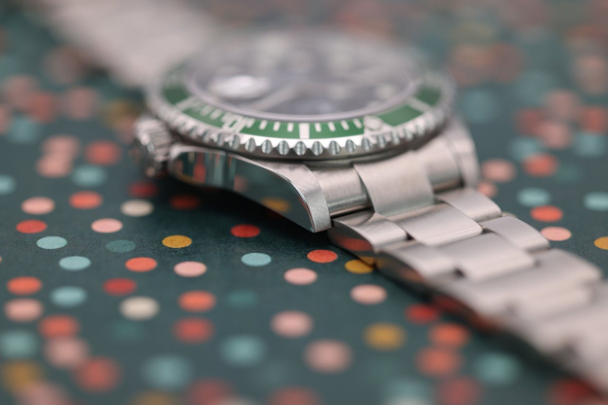 2006 Rolex Submariner Ref. 16610LV Kermit | Box and Papers - Sierra Time Co