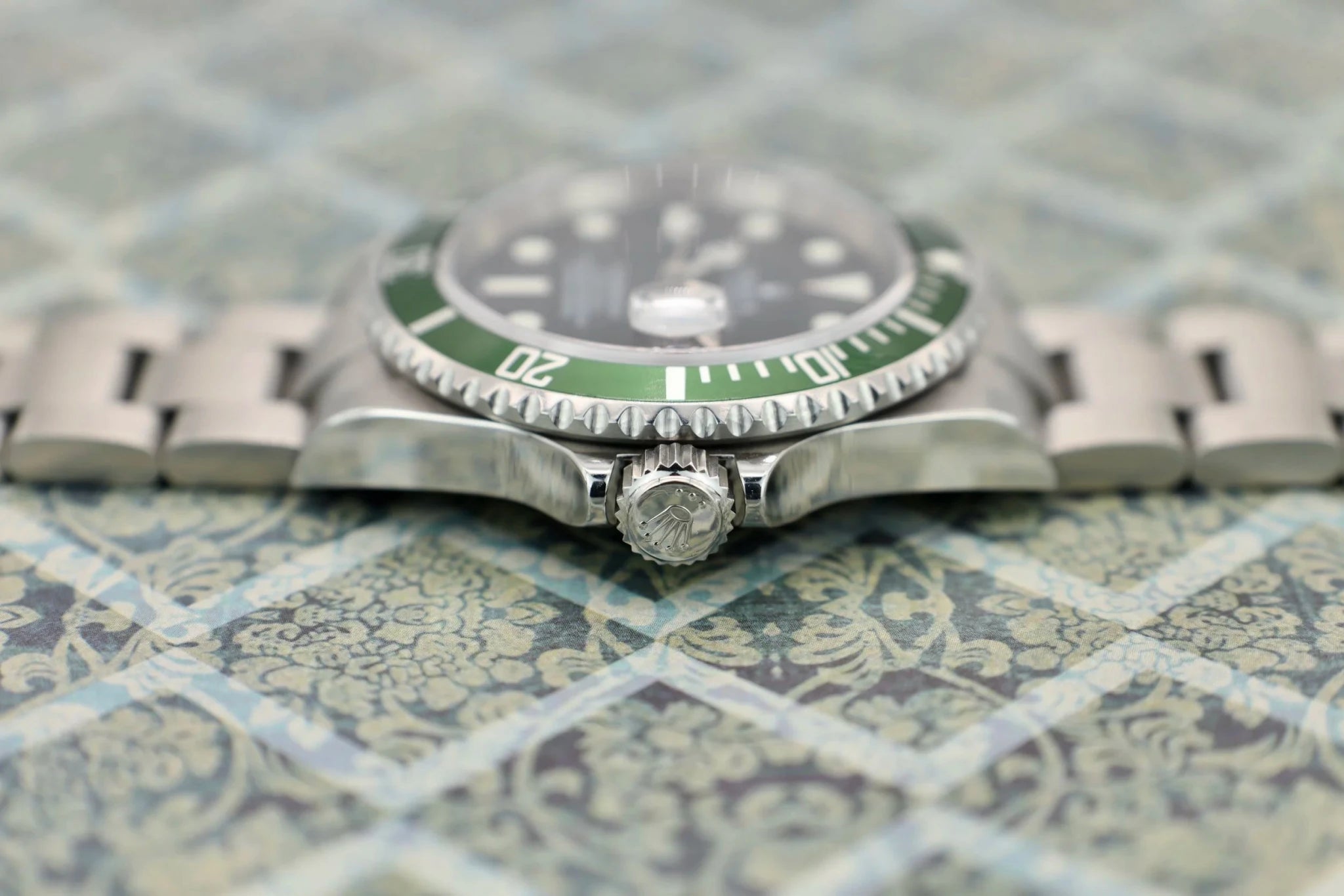 2006 Rolex Submariner Ref. 16610LV Kermit | Box and Papers | Serviced - Sierra Time Co