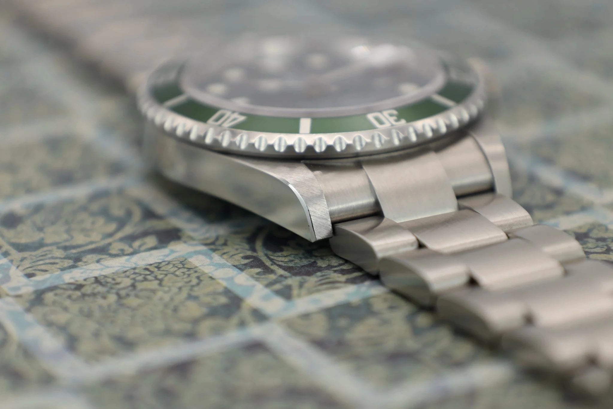 2006 Rolex Submariner Ref. 16610LV Kermit | Box and Papers | Serviced - Sierra Time Co