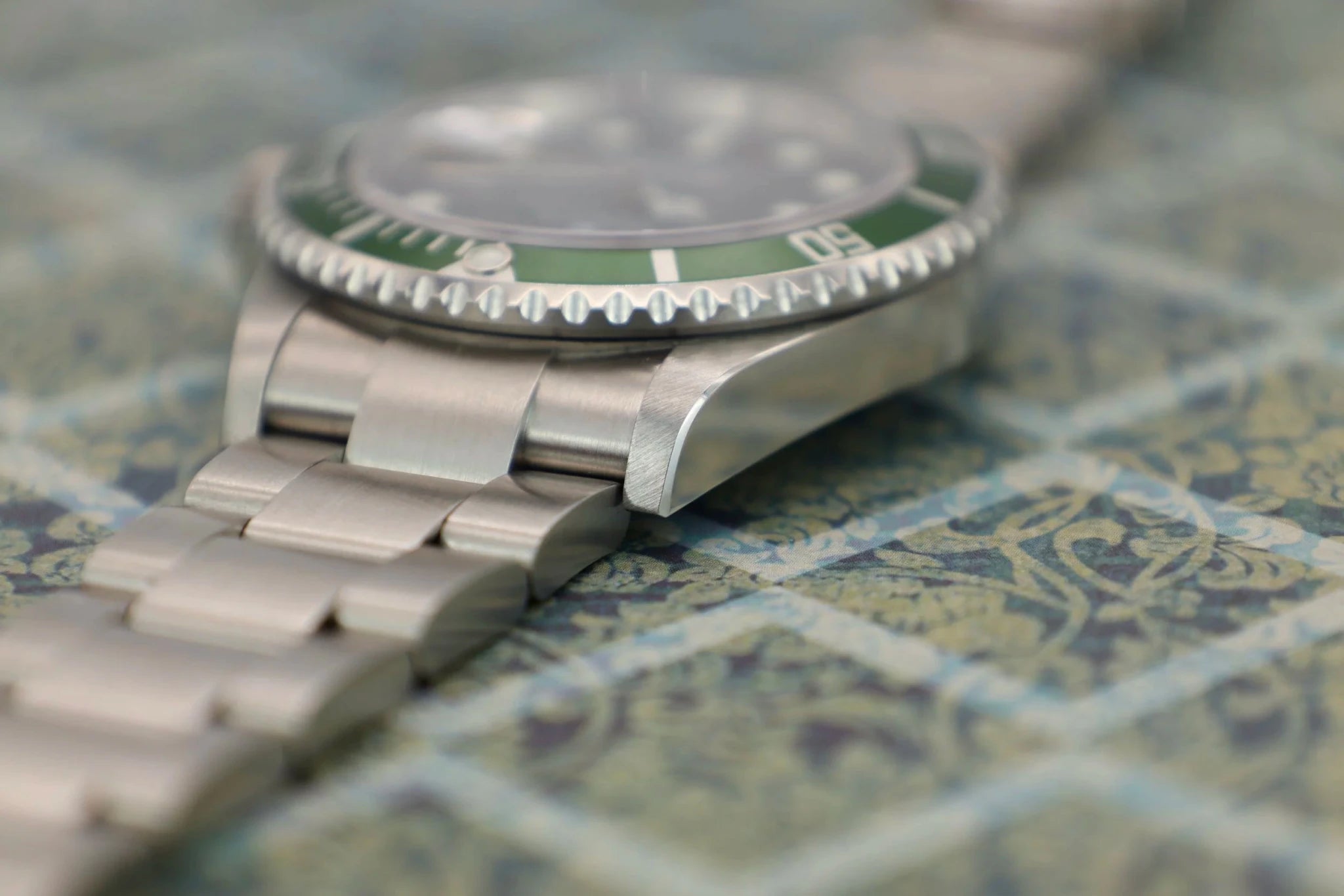 2006 Rolex Submariner Ref. 16610LV Kermit | Box and Papers | Serviced - Sierra Time Co