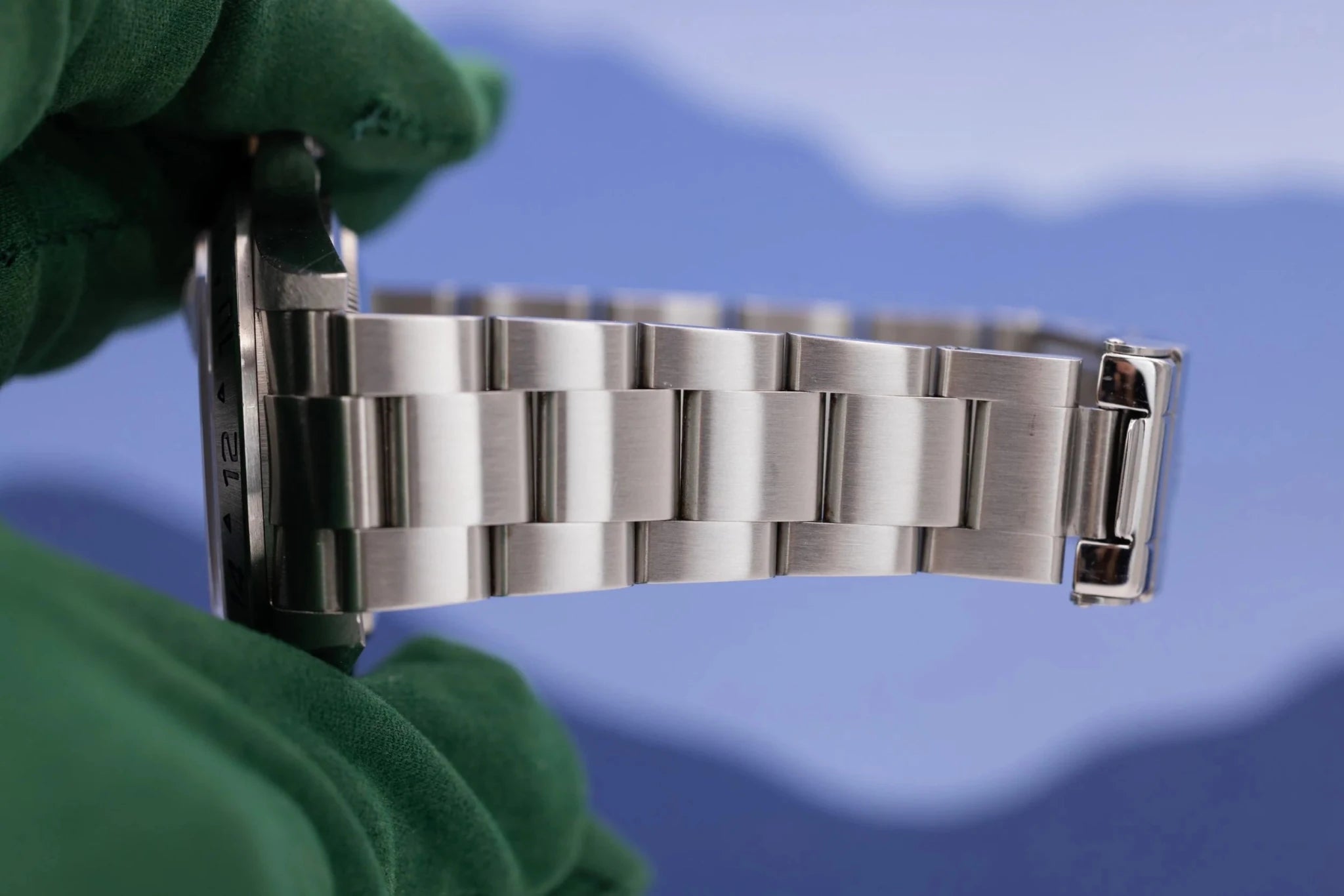 2007 Rolex Explorer II Ref. 16570 Polar | 3186 Movement | Mint Condition - Sierra Time Co