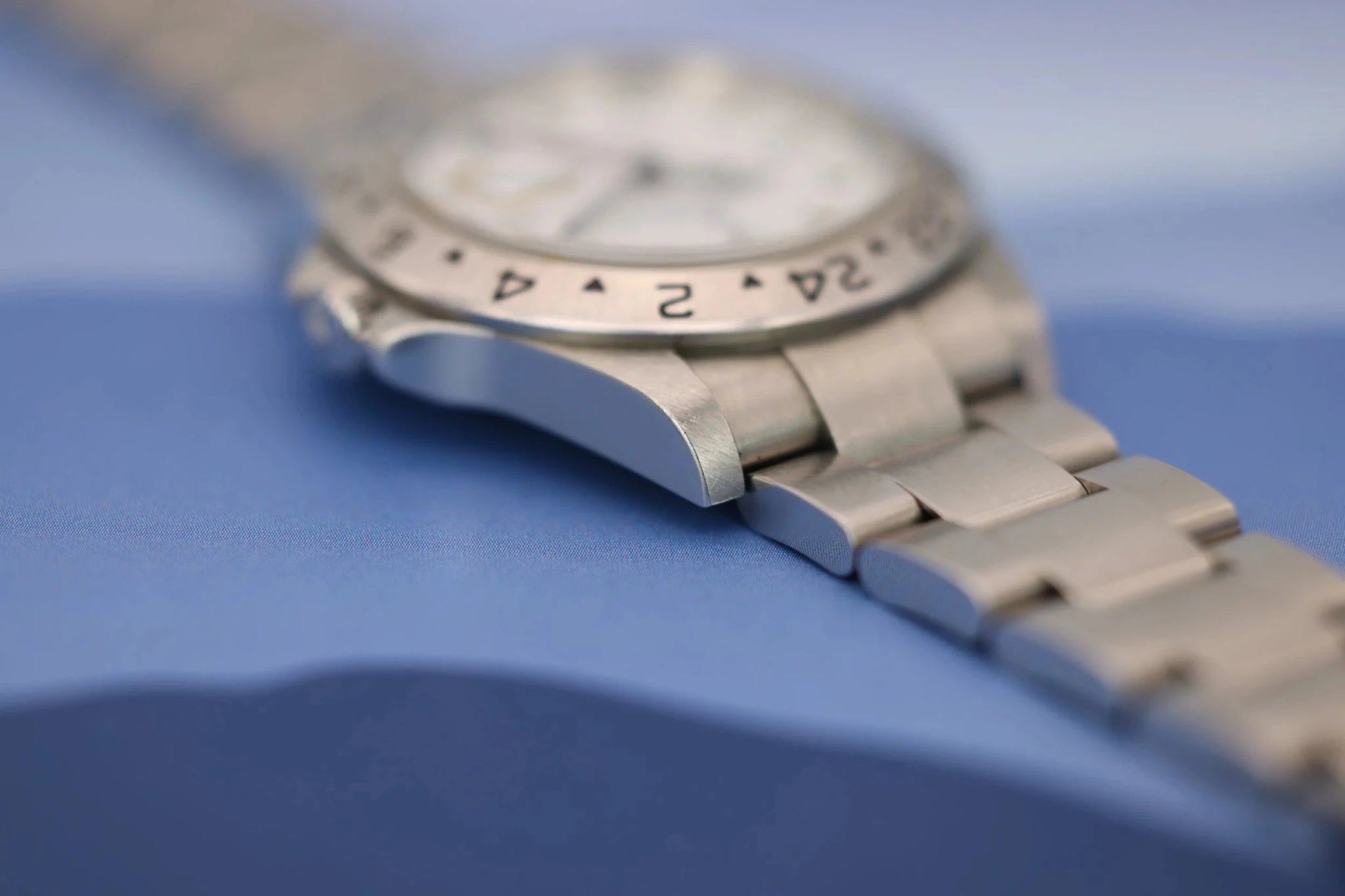 2007 Rolex Explorer II Ref. 16570 Polar | No-Holes Case | Box and Papers - Sierra Time Co