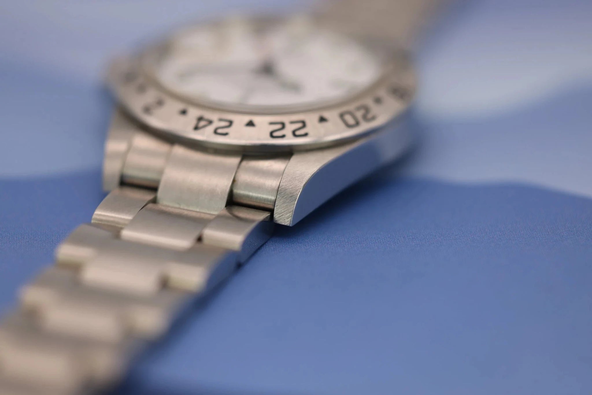 2007 Rolex Explorer II Ref. 16570 Polar | No-Holes Case | Box and Papers - Sierra Time Co