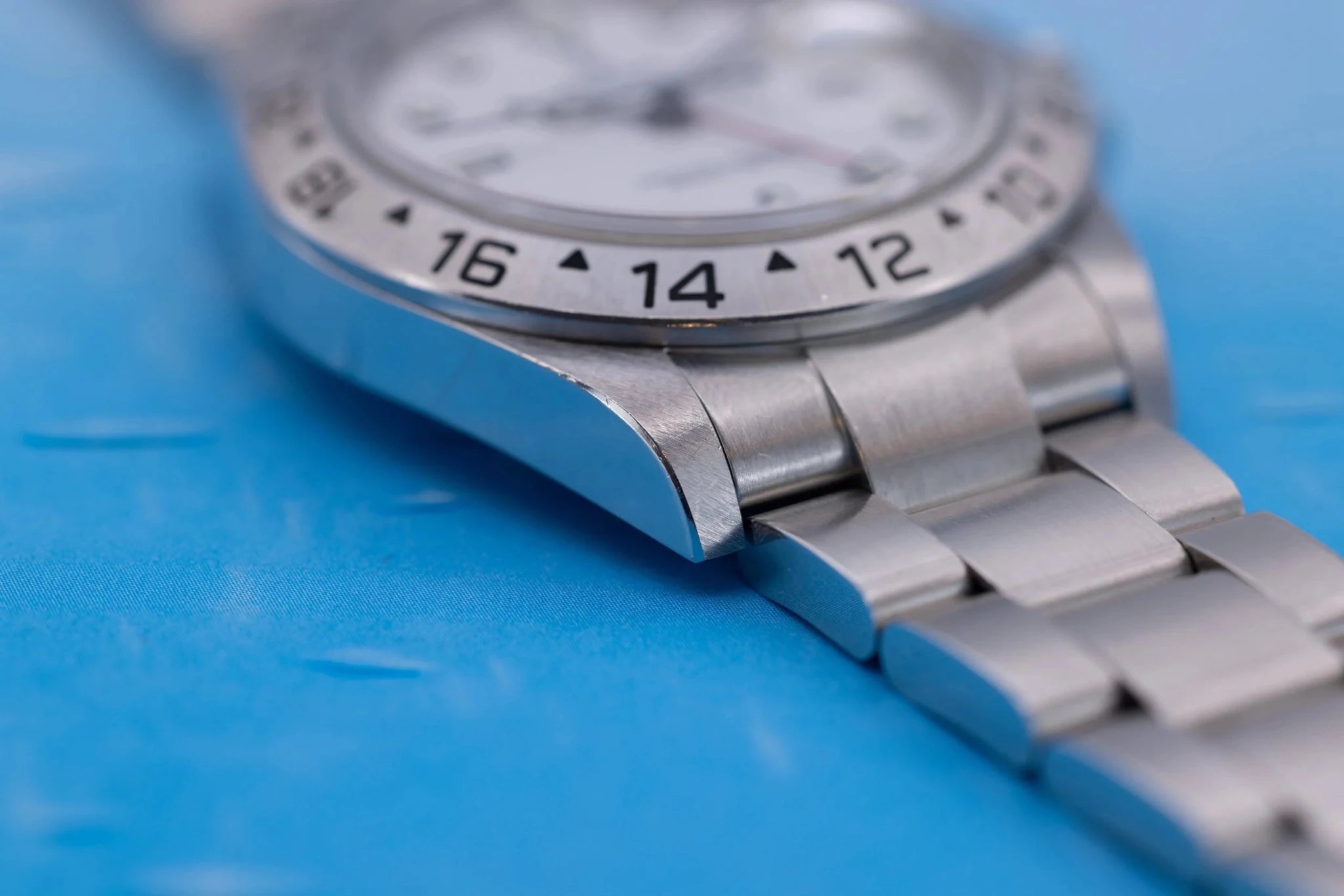 2008 Rolex Explorer II Ref. 16570 Polar | 3186 Movement | Box and Papers - Sierra Time Co