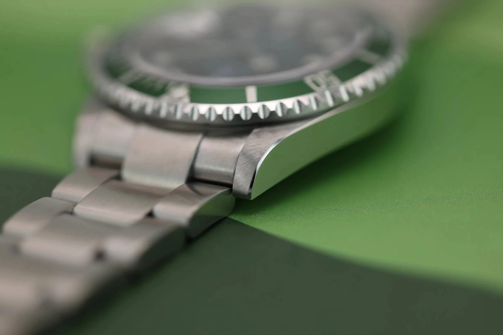 2008 Rolex Submariner Ref. 16610LV | Kermit | Box and Papers - Sierra Time Co