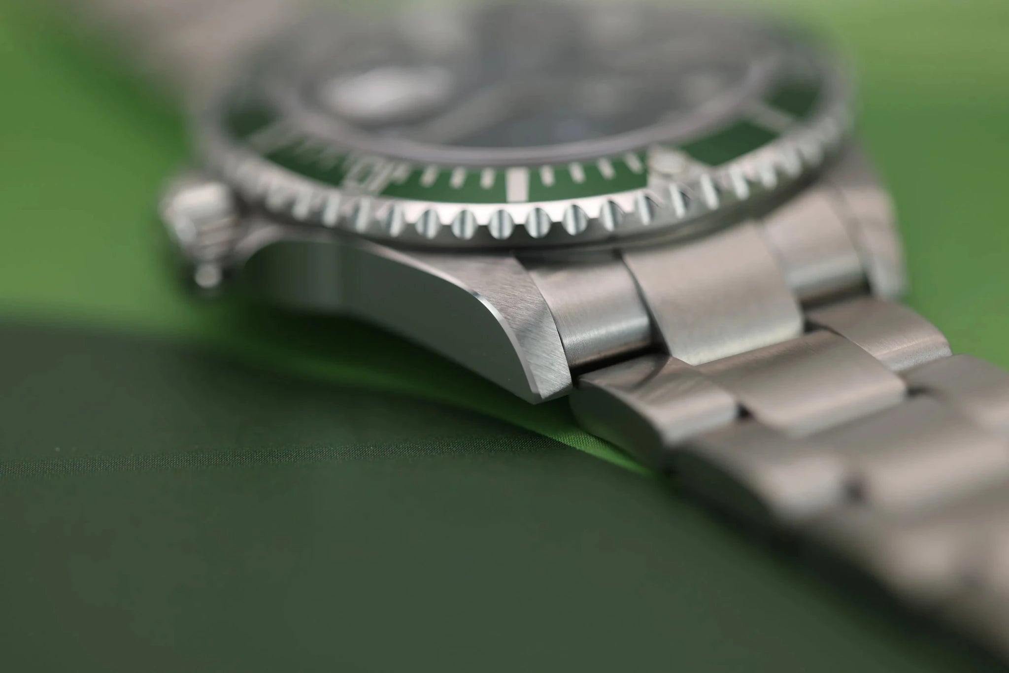2008 Rolex Submariner Ref. 16610LV | Kermit | Box and Papers - Sierra Time Co