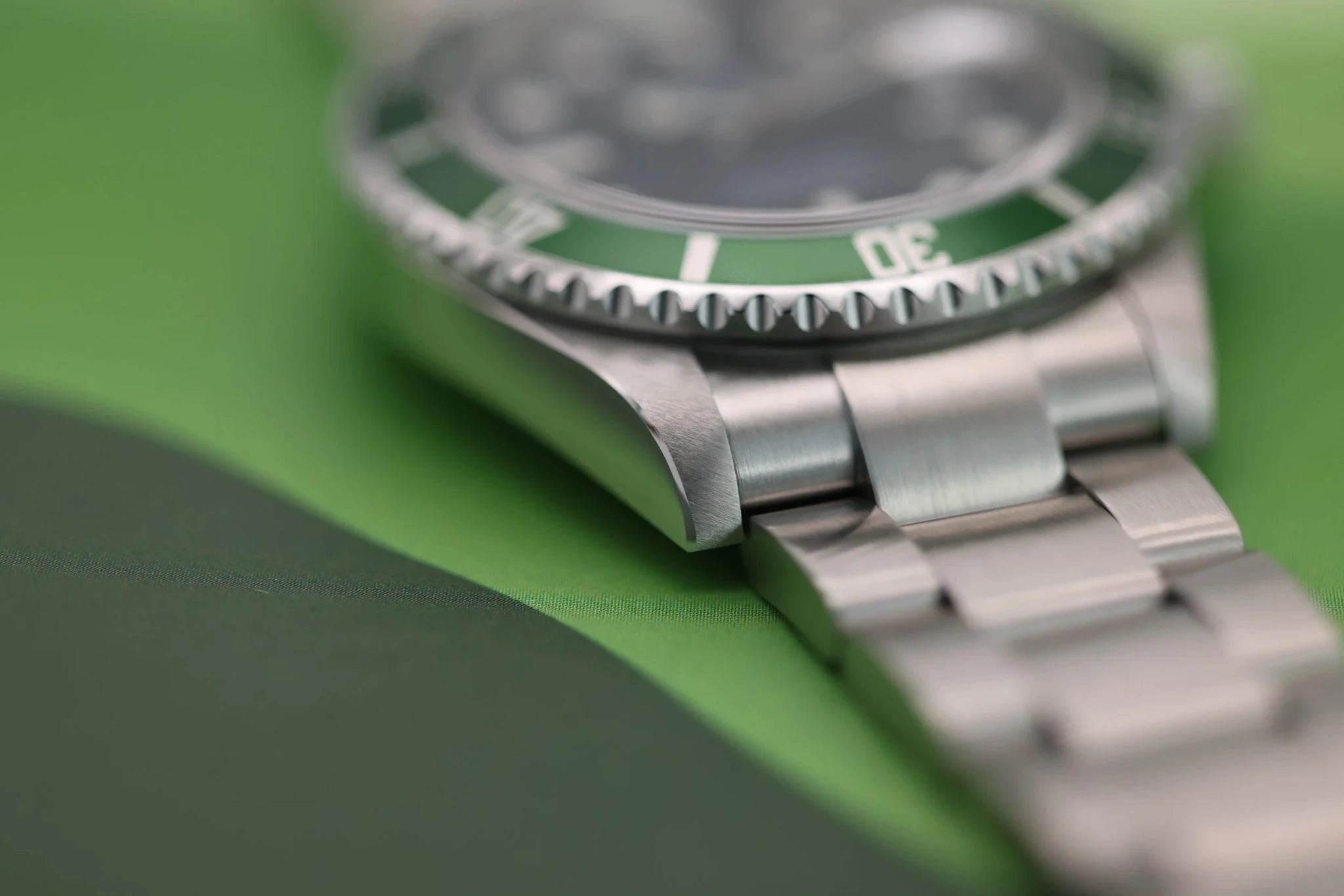 2009 Rolex Submariner Ref. 16610LV Kermit | Full Set - Sierra Time Co