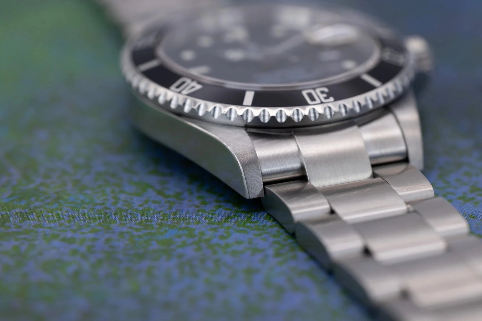 2010 Rolex Submariner Date Ref. 16610 | Engraved Rehaut | Box and Papers - Sierra Time Co