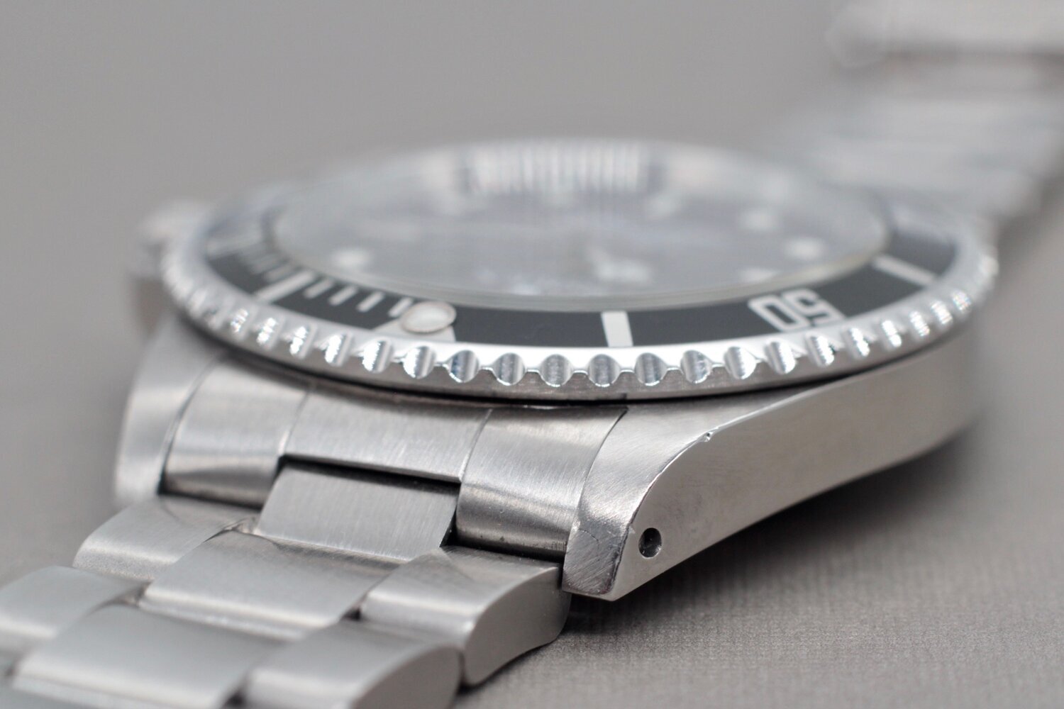 2010 Rolex Submariner Ref. 14060M - Sierra Time Co