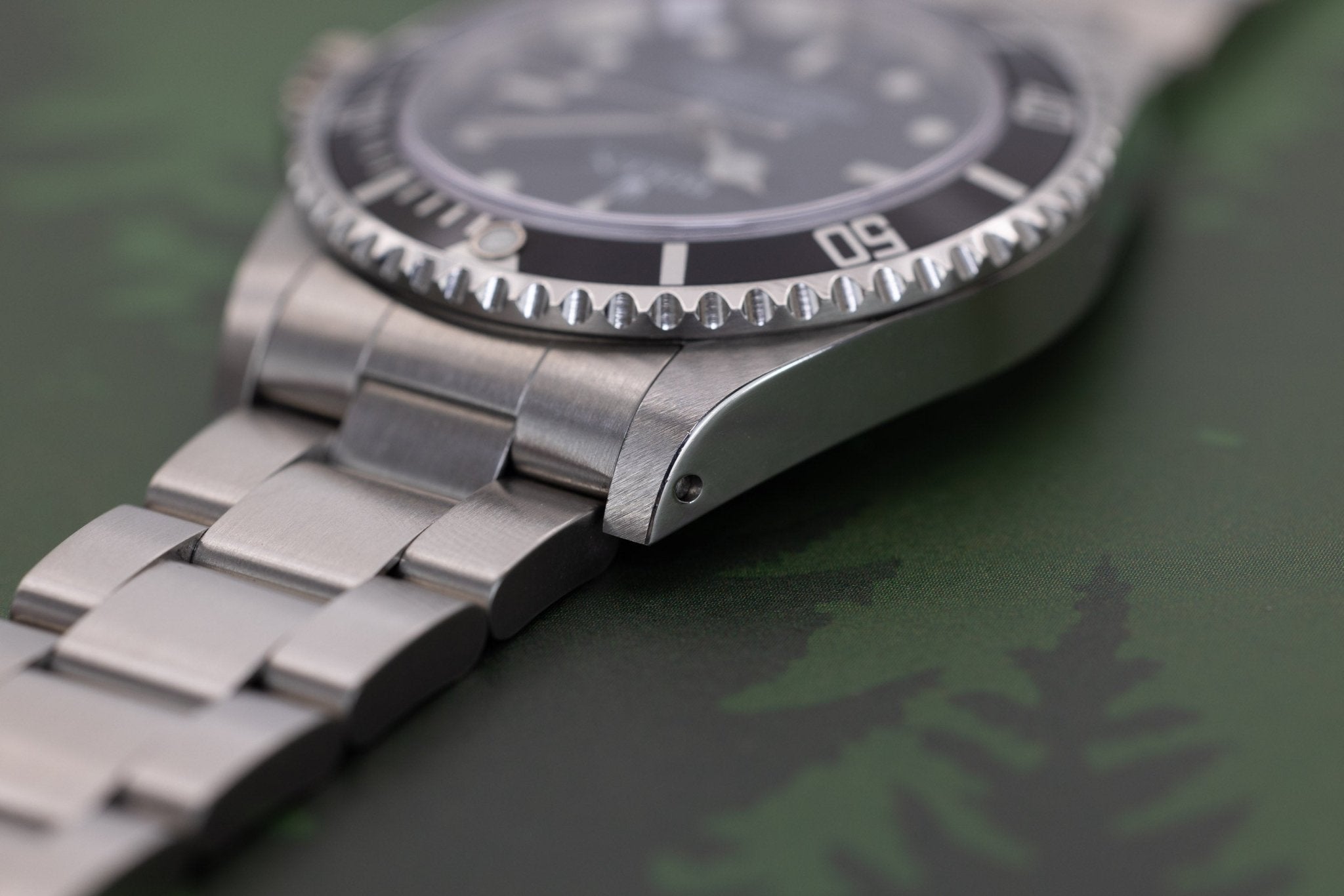 2011 Submariner Ref. 14060M | NOS | 4-Liner | Box and Papers - Sierra Time Co
