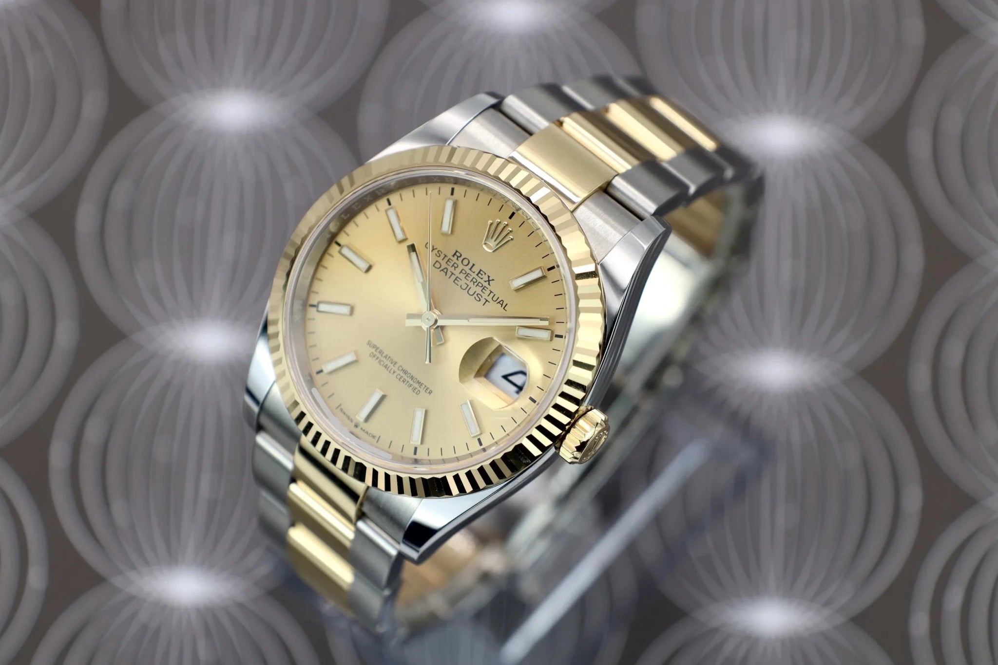 2021 Rolex Datejust Ref. 126233 | Champagne Dial | Full Set - Sierra Time Co