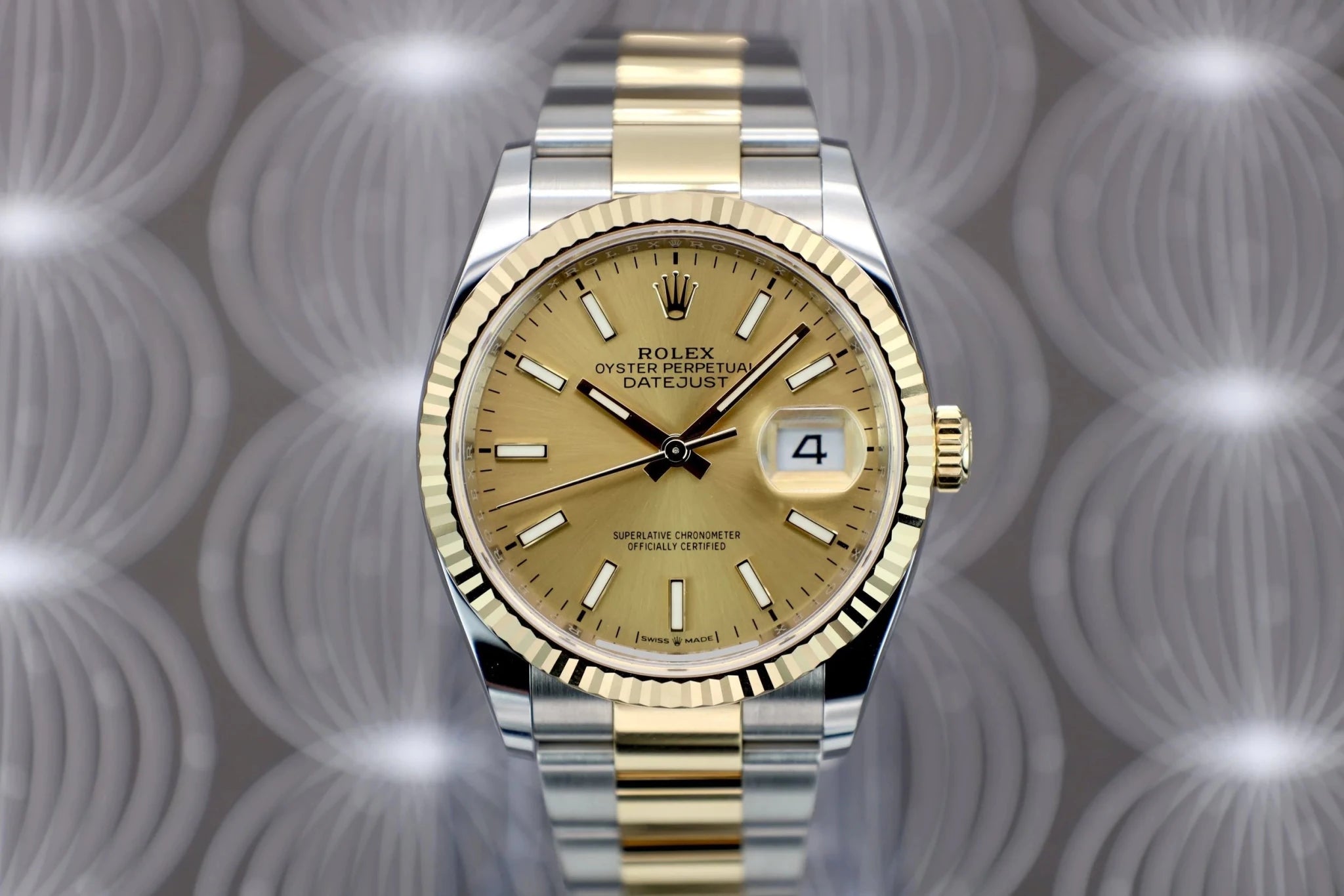 2021 Rolex Datejust Ref. 126233 | Champagne Dial | Full Set - Sierra Time Co