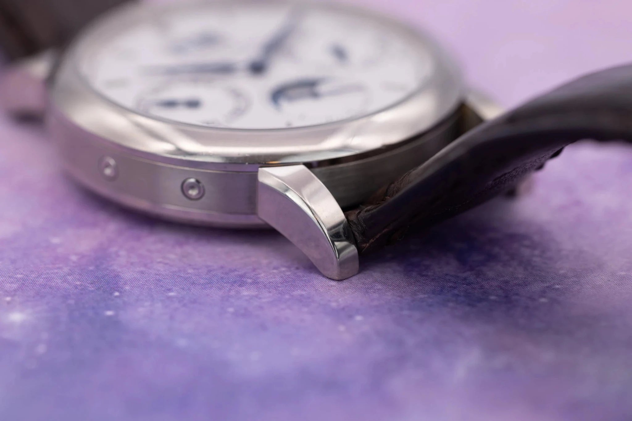 A Lange & Söhne Ref. 330.026E | Annual Calendar | 18K WG - Sierra Time Co