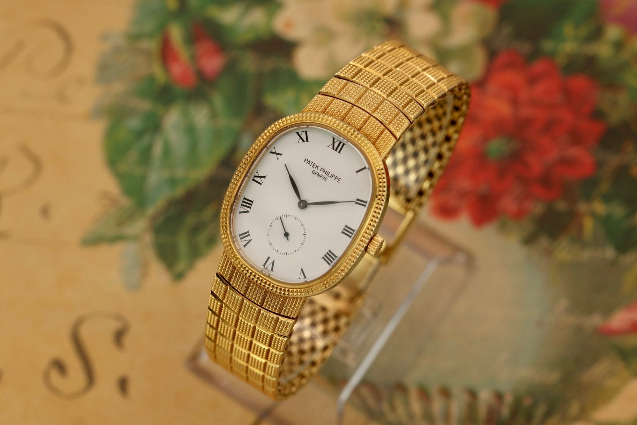 Patek Philippe Ellipse Ref. 3987 | 18K YG Mesh Bracelet | White Roman Dial - Sierra Time Co