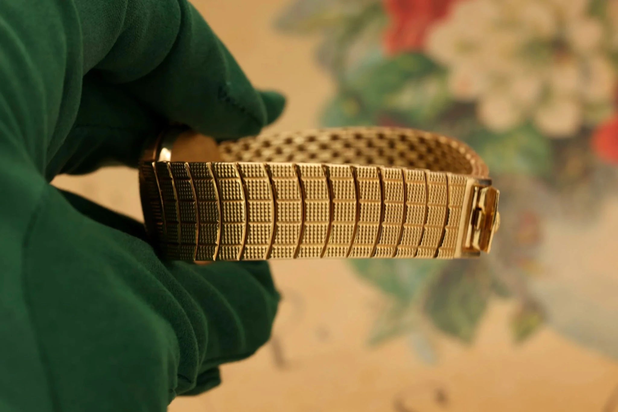 Patek Philippe Ellipse Ref. 3987 | 18K YG Mesh Bracelet | White Roman Dial - Sierra Time Co