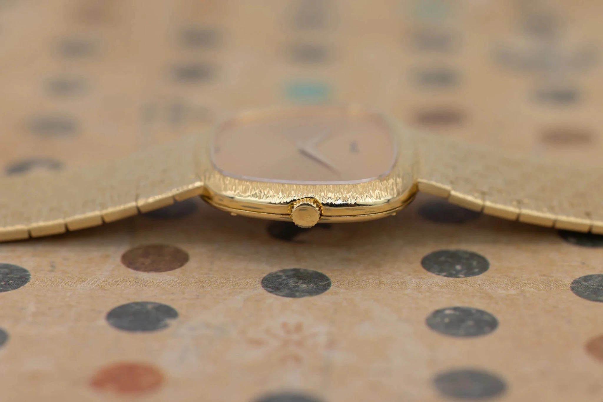Piaget Ref. 9465A6 | TV Dial | 18K Yellow Gold - Sierra Time Co